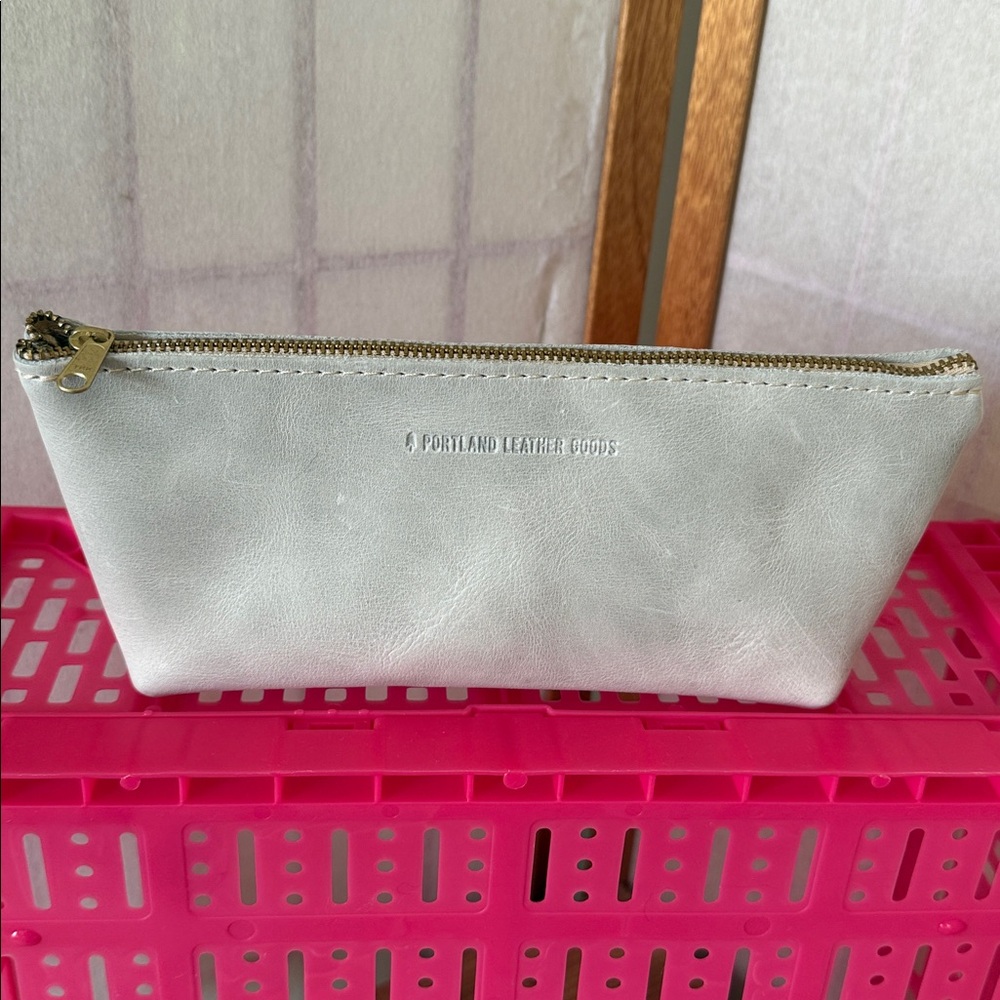 Portland Leather Goods Zippered Pouch Makeup Utility Bag
